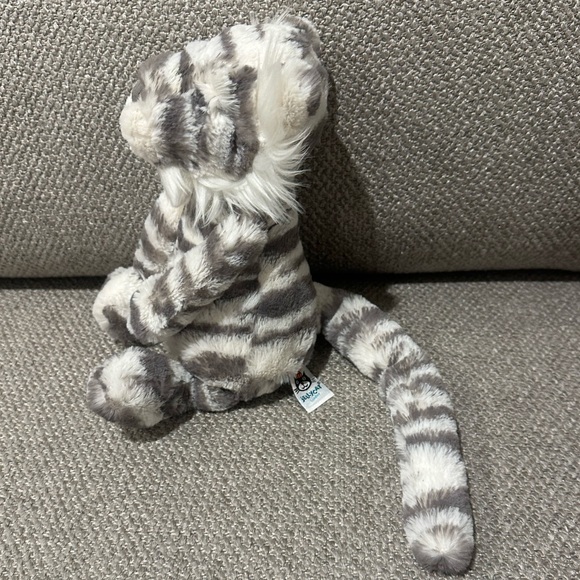 Jellycat NWOT Bashful White Tiger - Picture 3 of 3